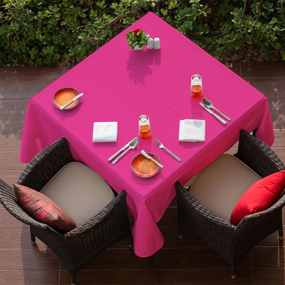 Fuchsia Banquet Roll 25M x 1.14M